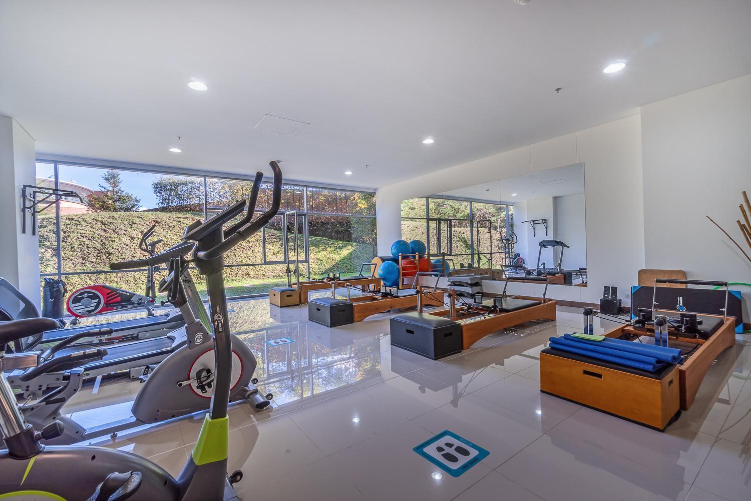 Portanova Suites By Adventu Rionegro Kültér fotó